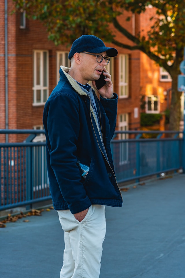 Из-за телефонных страшилок про преступников супруги из Костомукши обогатили мошенников почти на полтора миллиона рублей