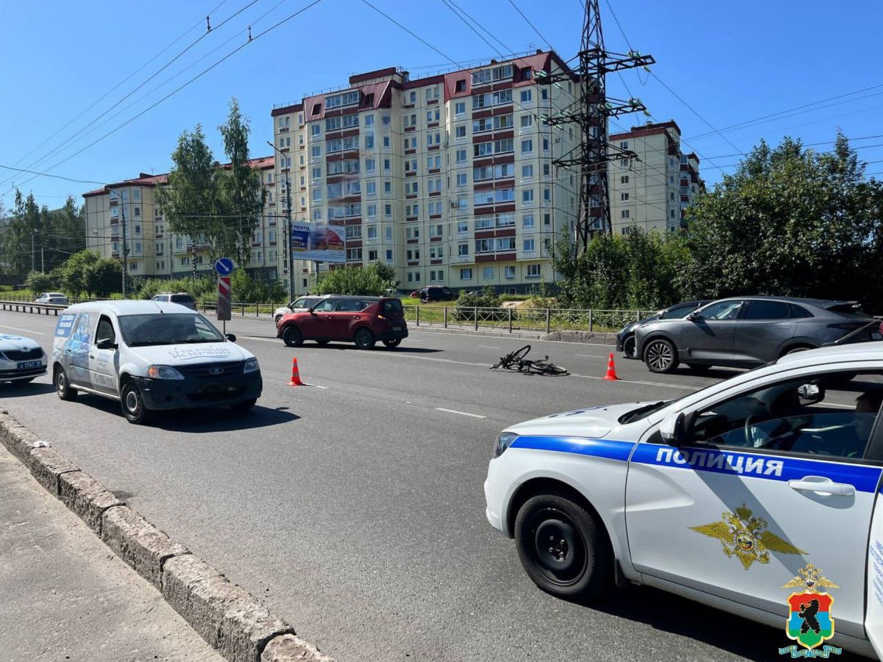 Велосипедист попал в больницу после столкновения с автомобилем в Петрозаводске