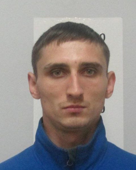 Полиция разыскивает в Петрозаводске мужчину, который скрывается от органов дознания