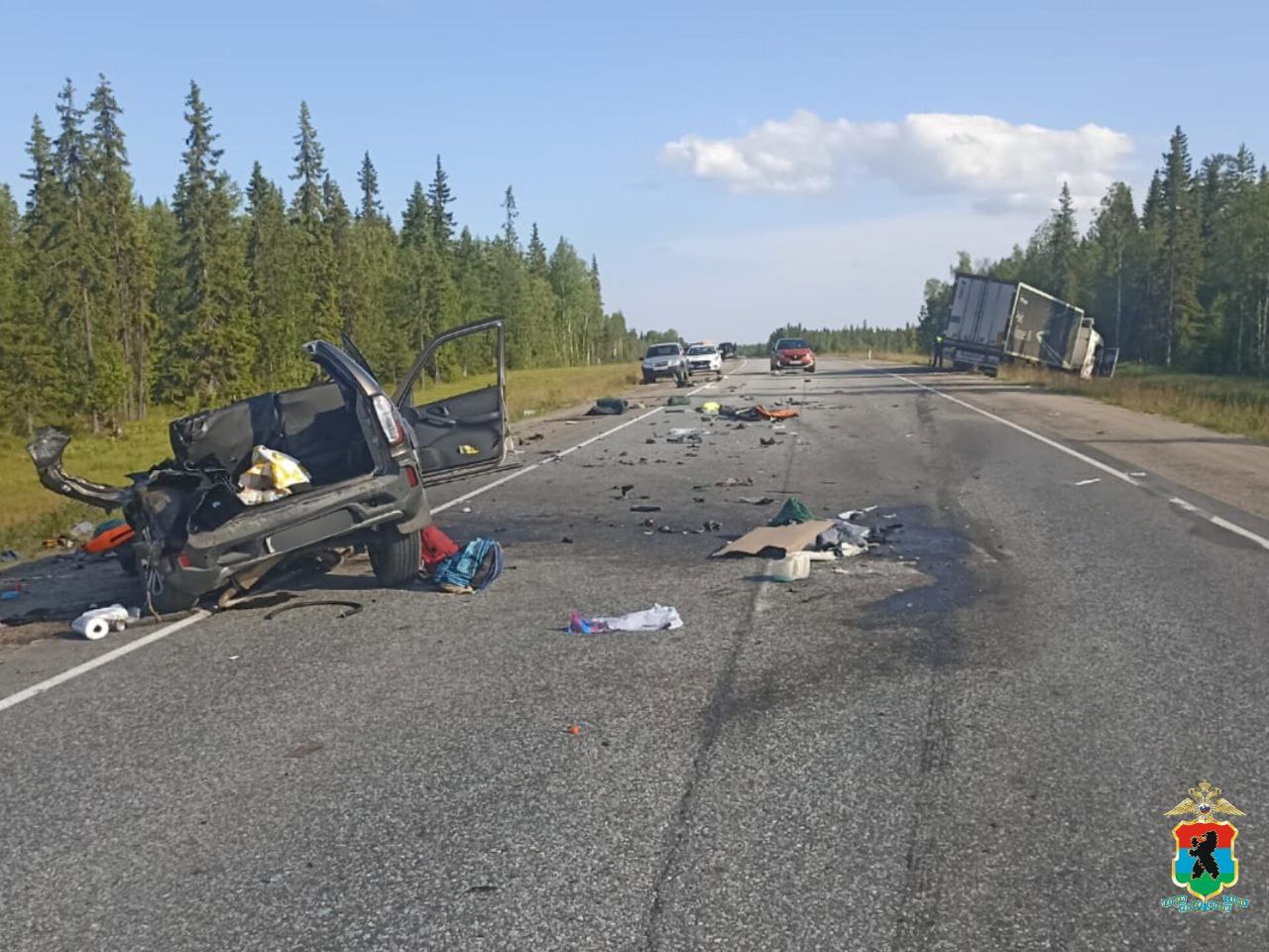 Водитель легковушки погиб после столкновения с большегрузом в районе Карелии
