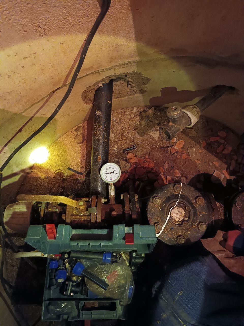 Воду вернули в дома жителей поселка Ихала Лахденпохского района: коммунальщики рассказали о сложном запуске системы