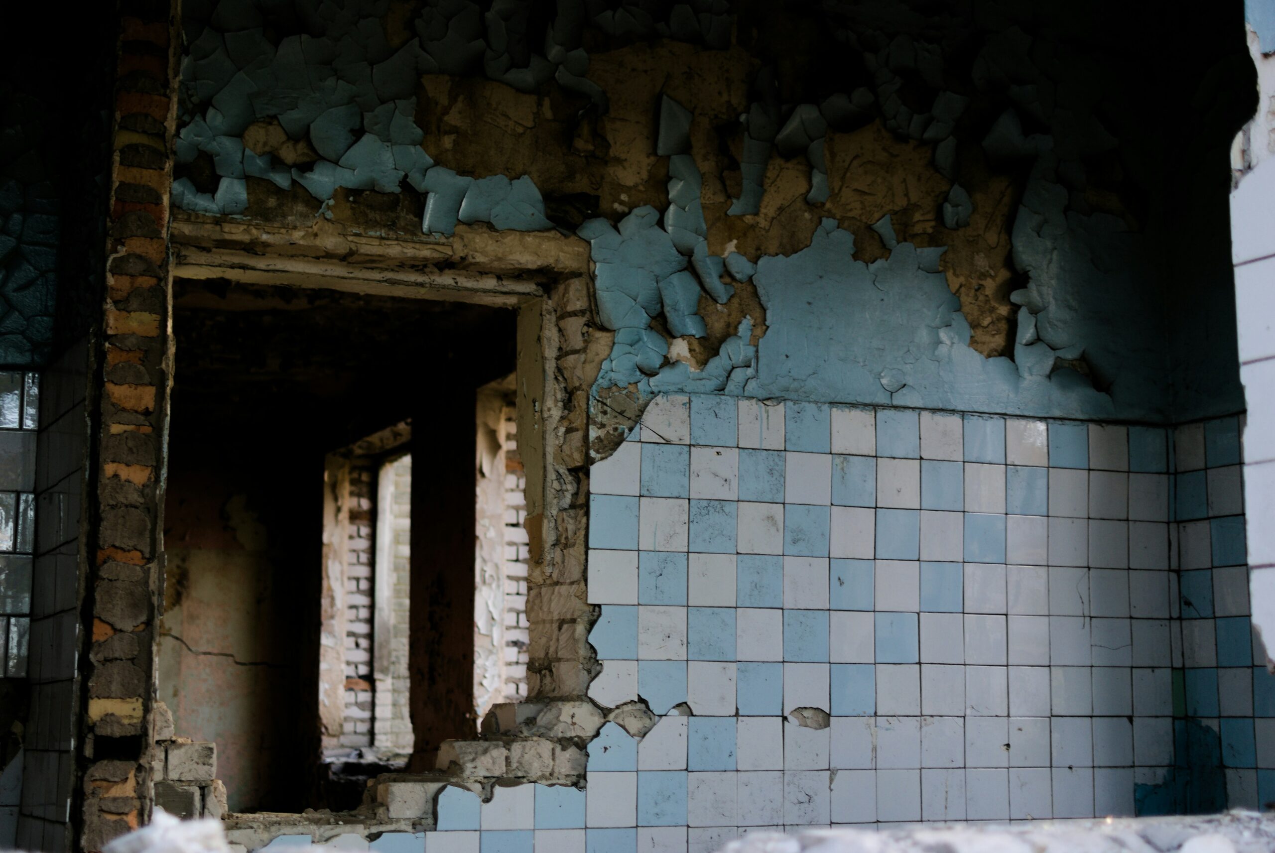 На юге Карелии снесли более полусотни аварийных домов