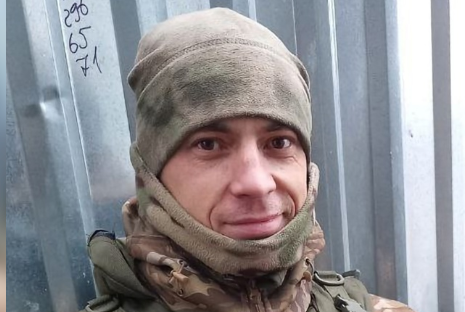 «Одной мне не справиться»: девушка из Карелии ищет пропавшего раненого мужа по госпиталям