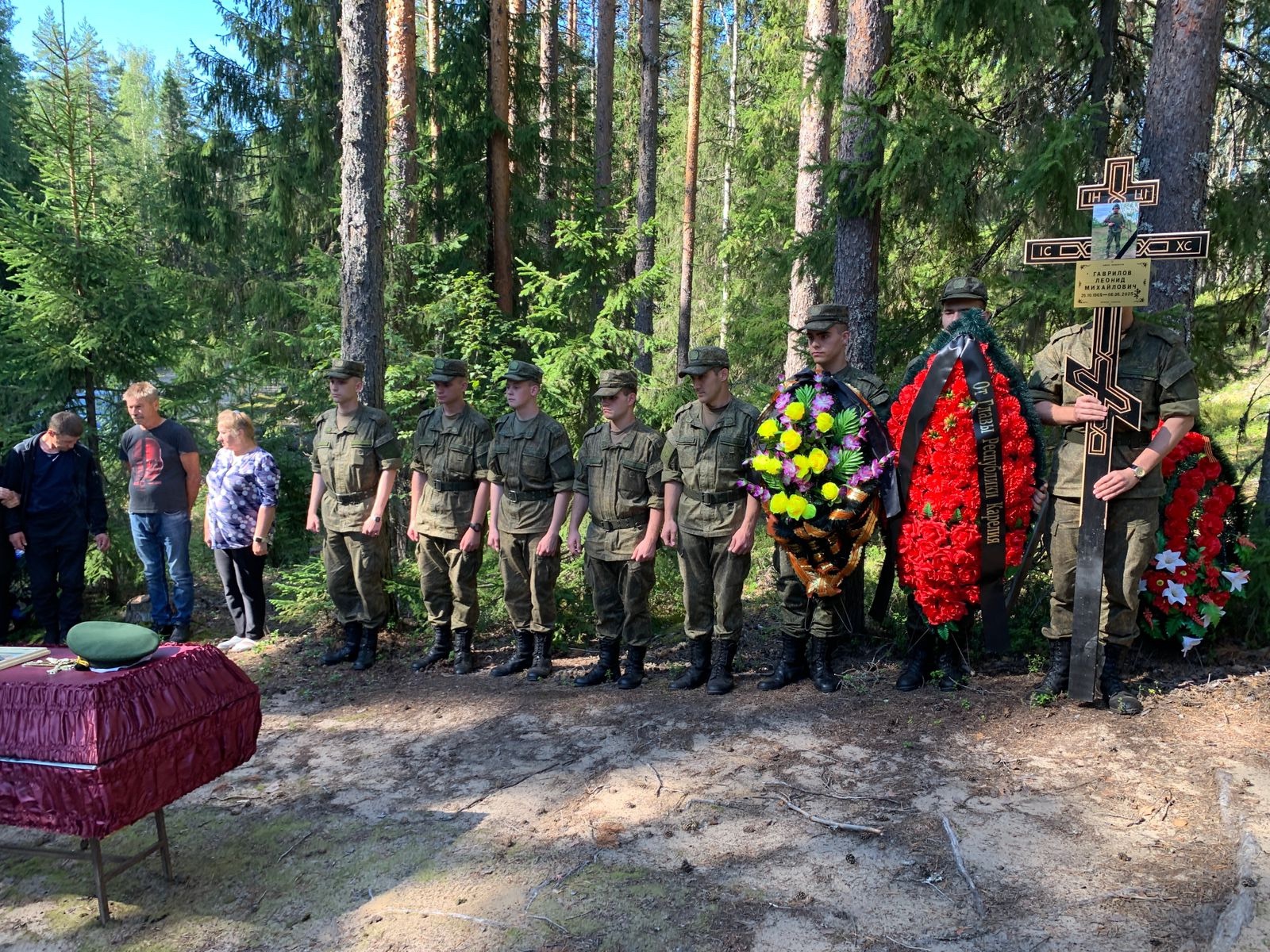 В Олонецком районе простились с погибшим участником СВО
