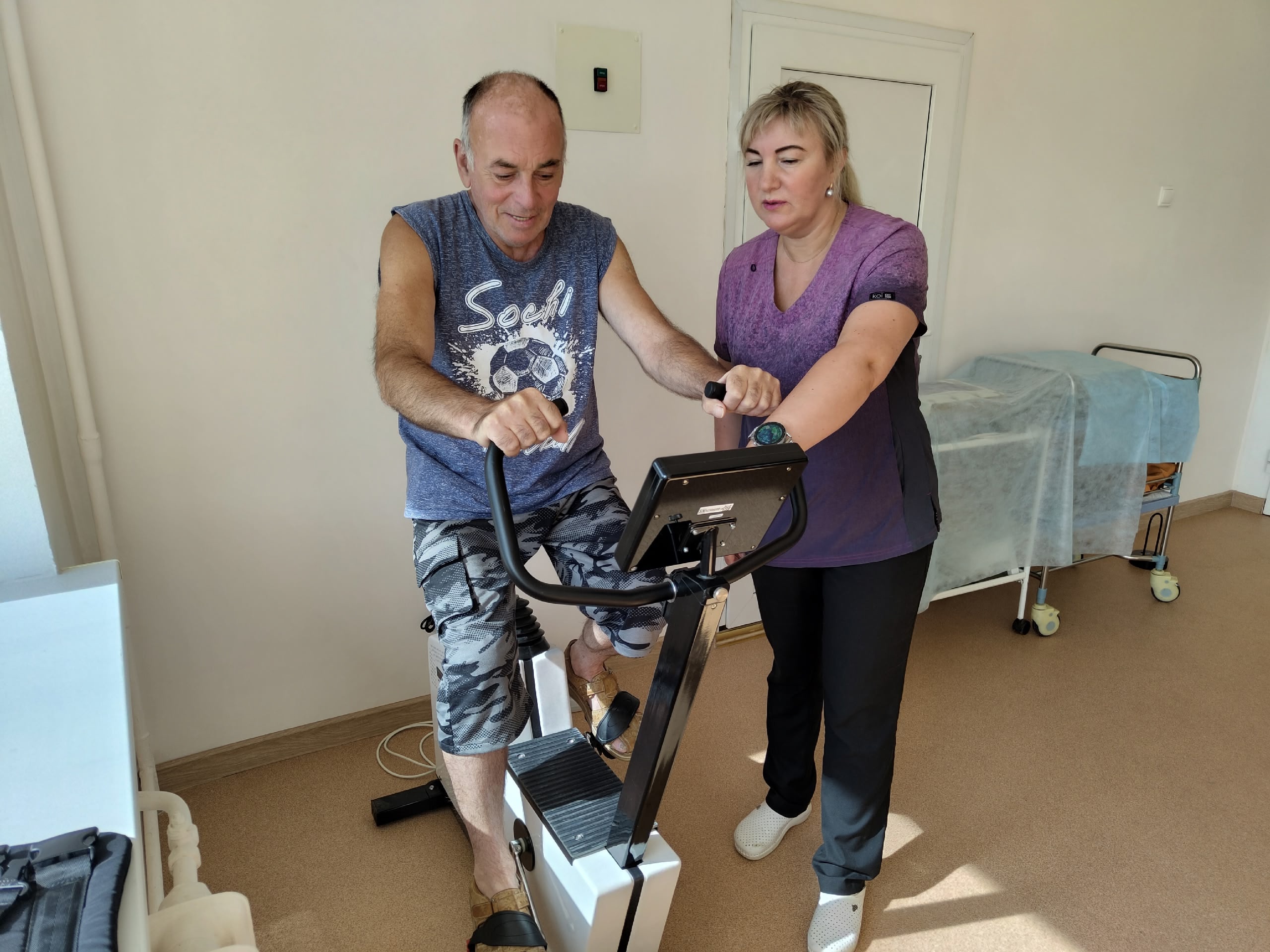 Республиканская больница в Карелии оснащается современным реабилитационным оборудованием