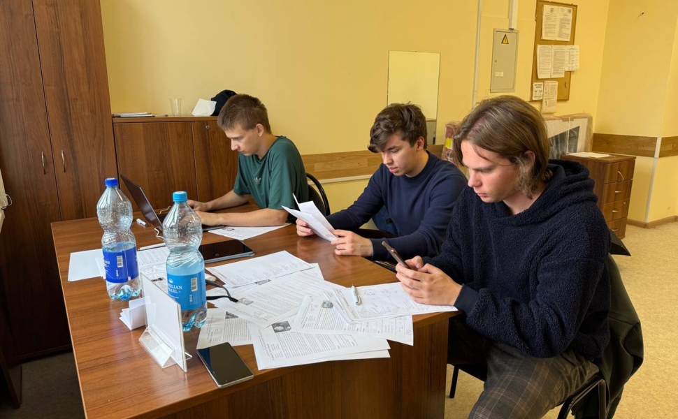 ПетрГУ провел международный конкурс по программированию перед чемпионатом мира в Баку