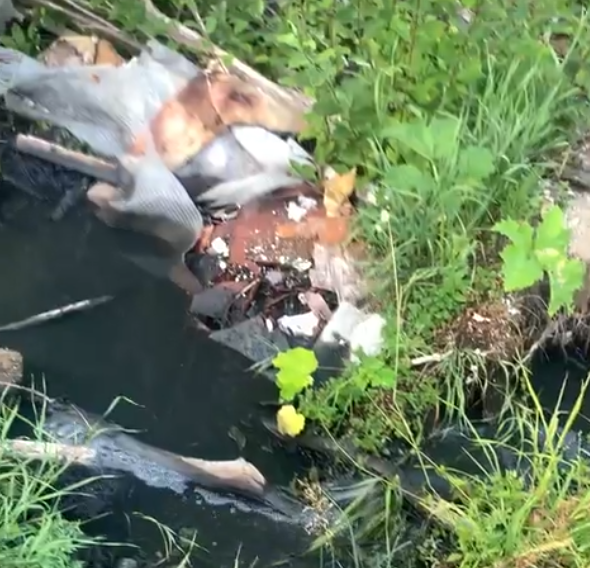 Экологическая катастрофа в Повенце: нечистоты грозят затопить улицы