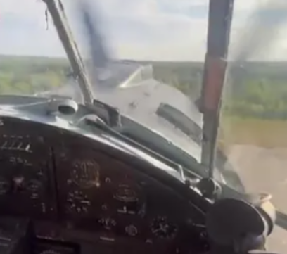 Парфенчиков показал, как десантники тушат пожар в Карелии