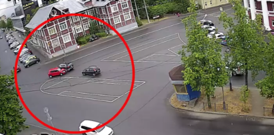 ДТП с участием трех автомобилей произошло в центре Петрозаводска