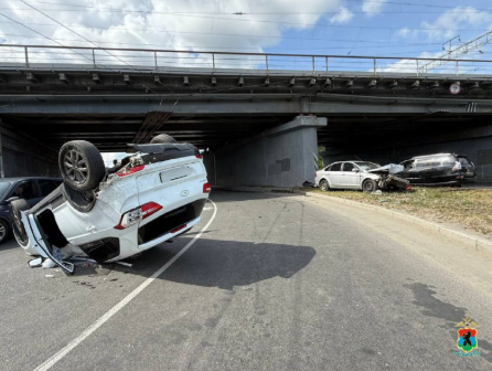 Подробности жёсткой аварии на Чапаевском кольце в Петрозаводске