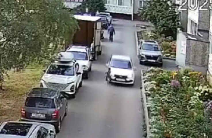 Ребенка сбили во дворе жилого дома в Петрозаводске