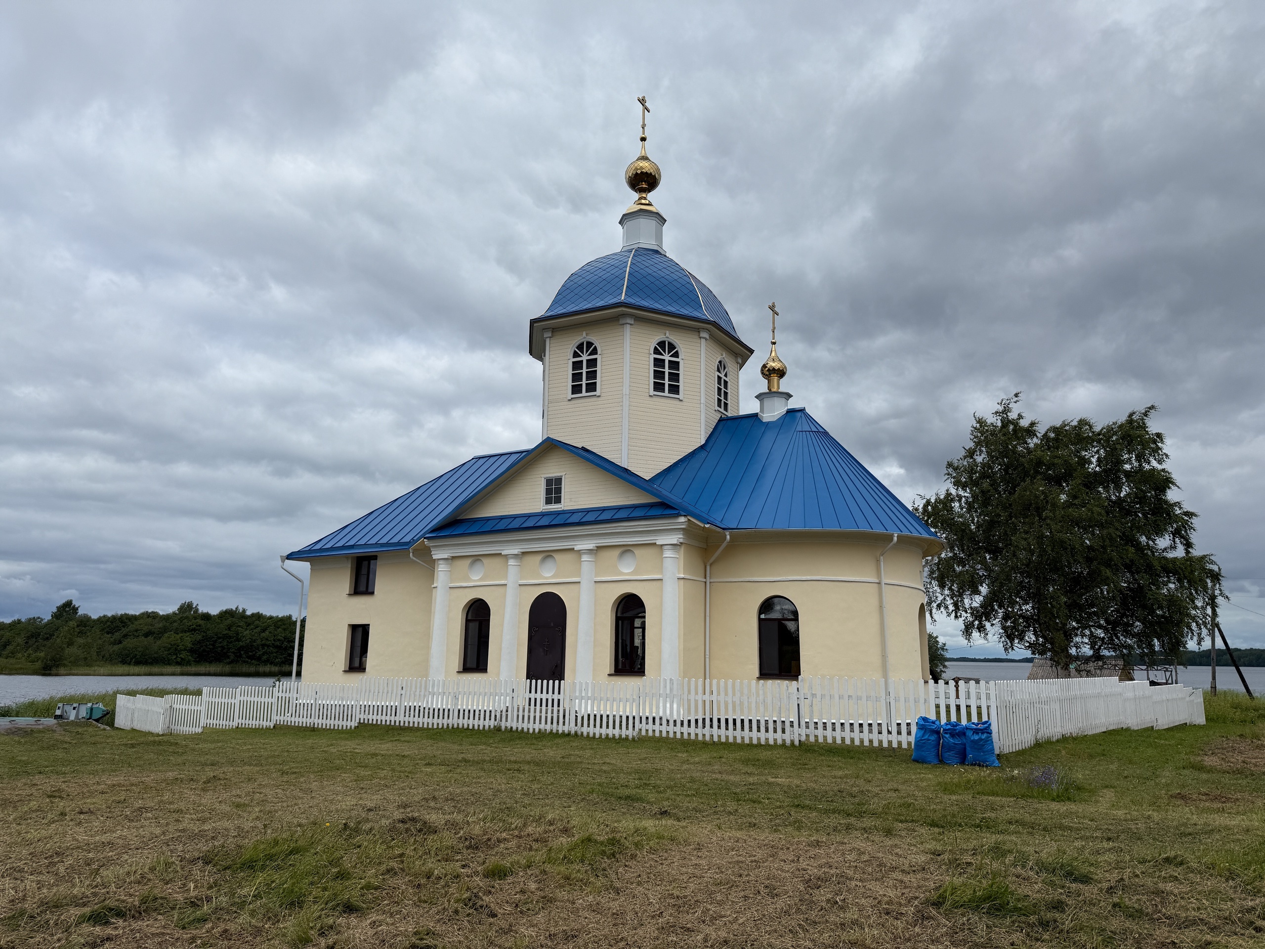 В Сенной Губе освятят воду и мед нового урожая