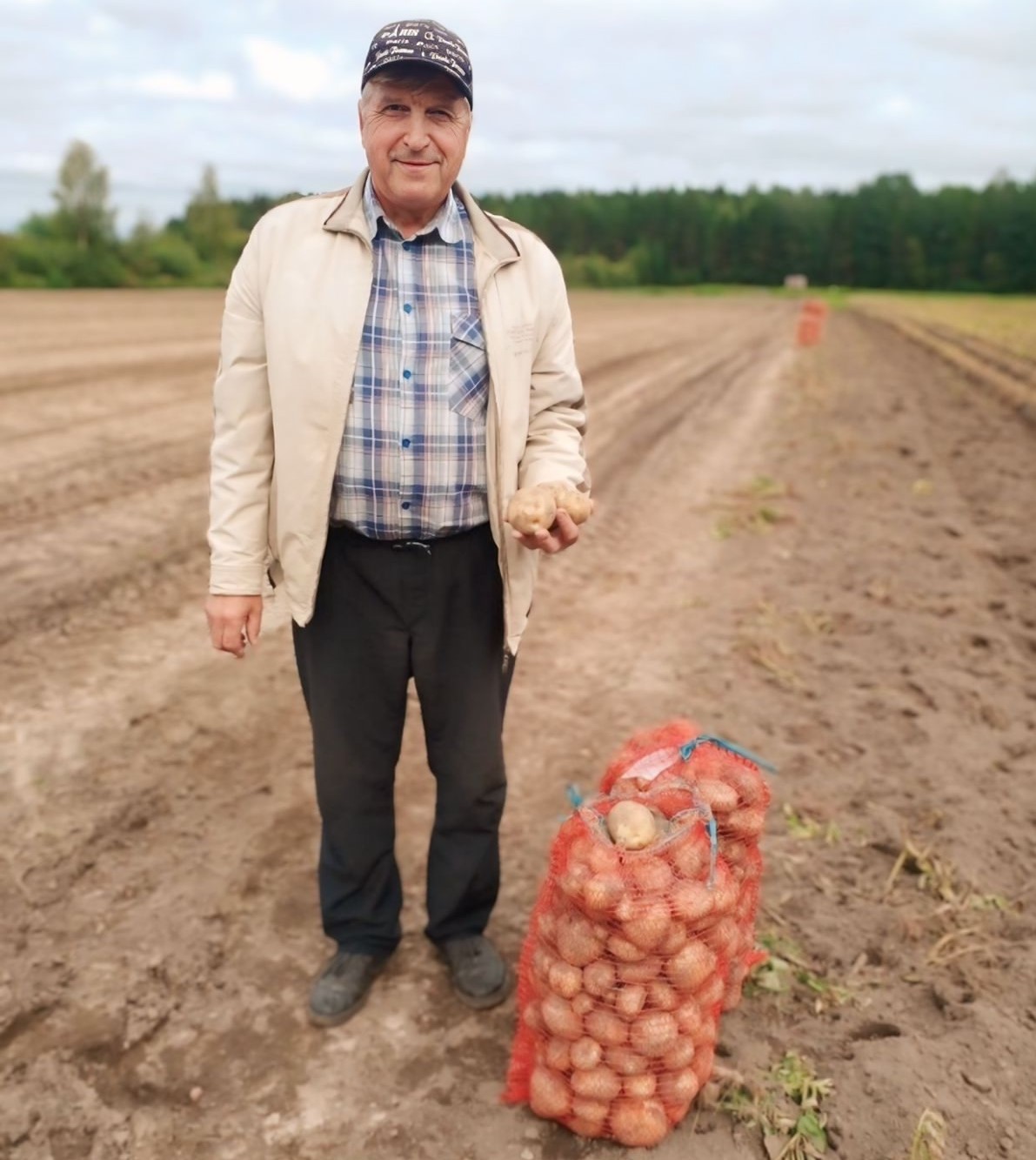 Фермерское хозяйство Назарова уже 30 лет помогает обеспечивать продовольственную безопасность Олонецкого района