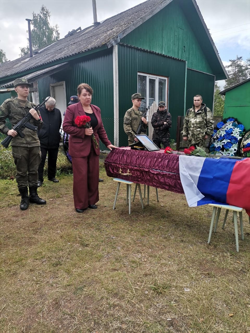 Жители Прионежского района простились погибшим на СВО земляком