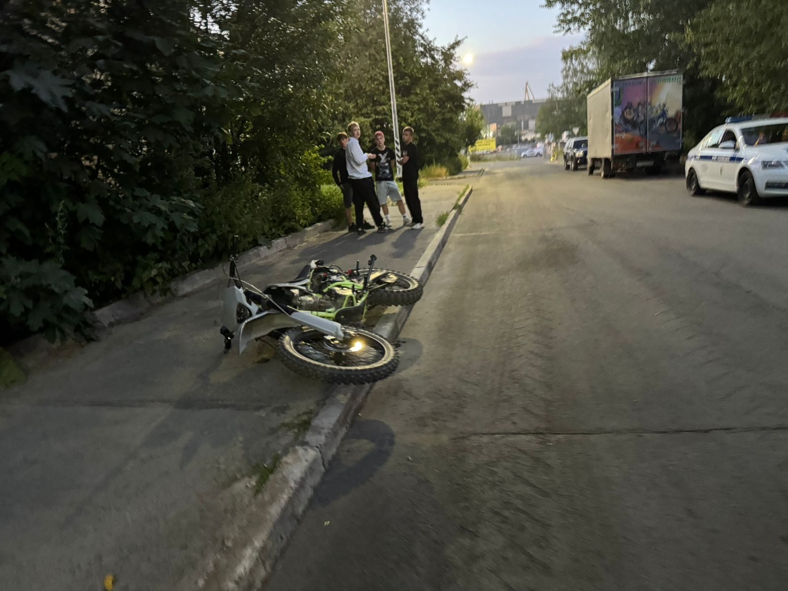 Подростки заплатят крупные штрафы за управление мототехникой без прав