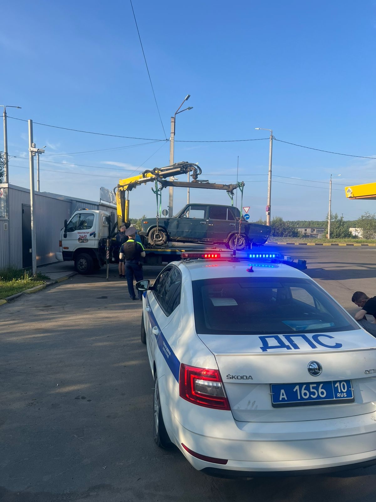 Почти полтора десятка водителей в Петрозаводске отправили домой пешком