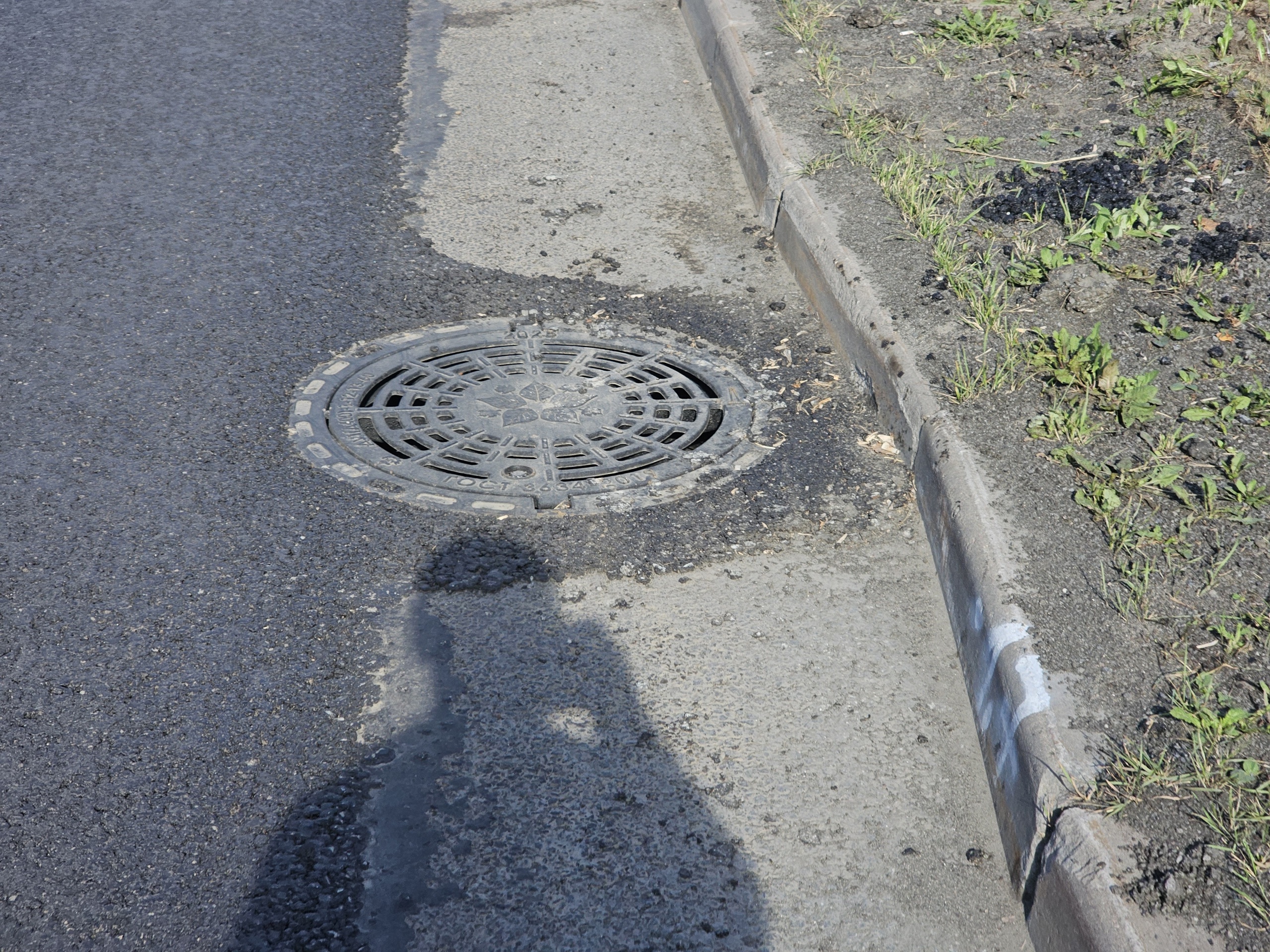 Дорожный ремонт в столице Карелии вызвал вопросы у горожан