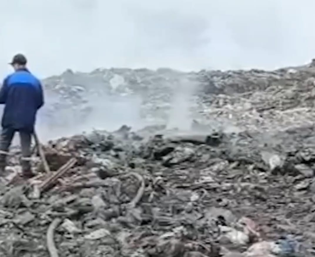 Тлеющую свалку ТБО в Кондопожском районе начали делить на сектора