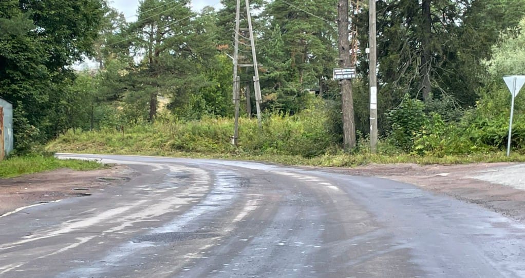 Самый интенсивный участок дороги «Сортавала – Заозерный – Туокслахти» начнут ремонтировать уже в этом году