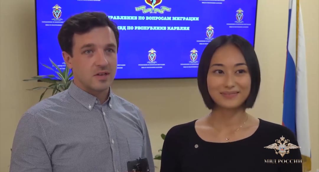 Приме-балерине республиканского Музыкального театра Юке Окоти выдали разрешение на временное проживание в России