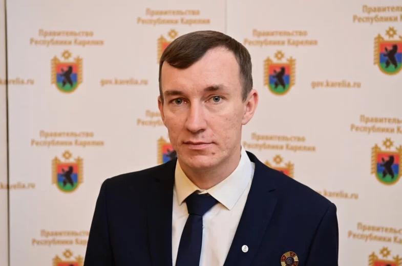 ТАСС: член Общественной палаты Карелии Леонид Зябкин, обвиняемый в педофилии, арестован на два месяца