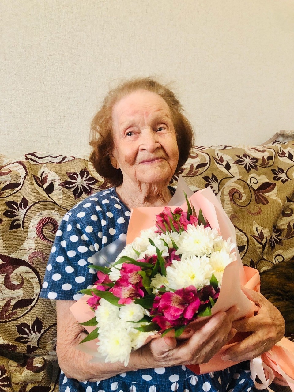 Долгожительница из Петрозаводска отметила 100-летний юбилей