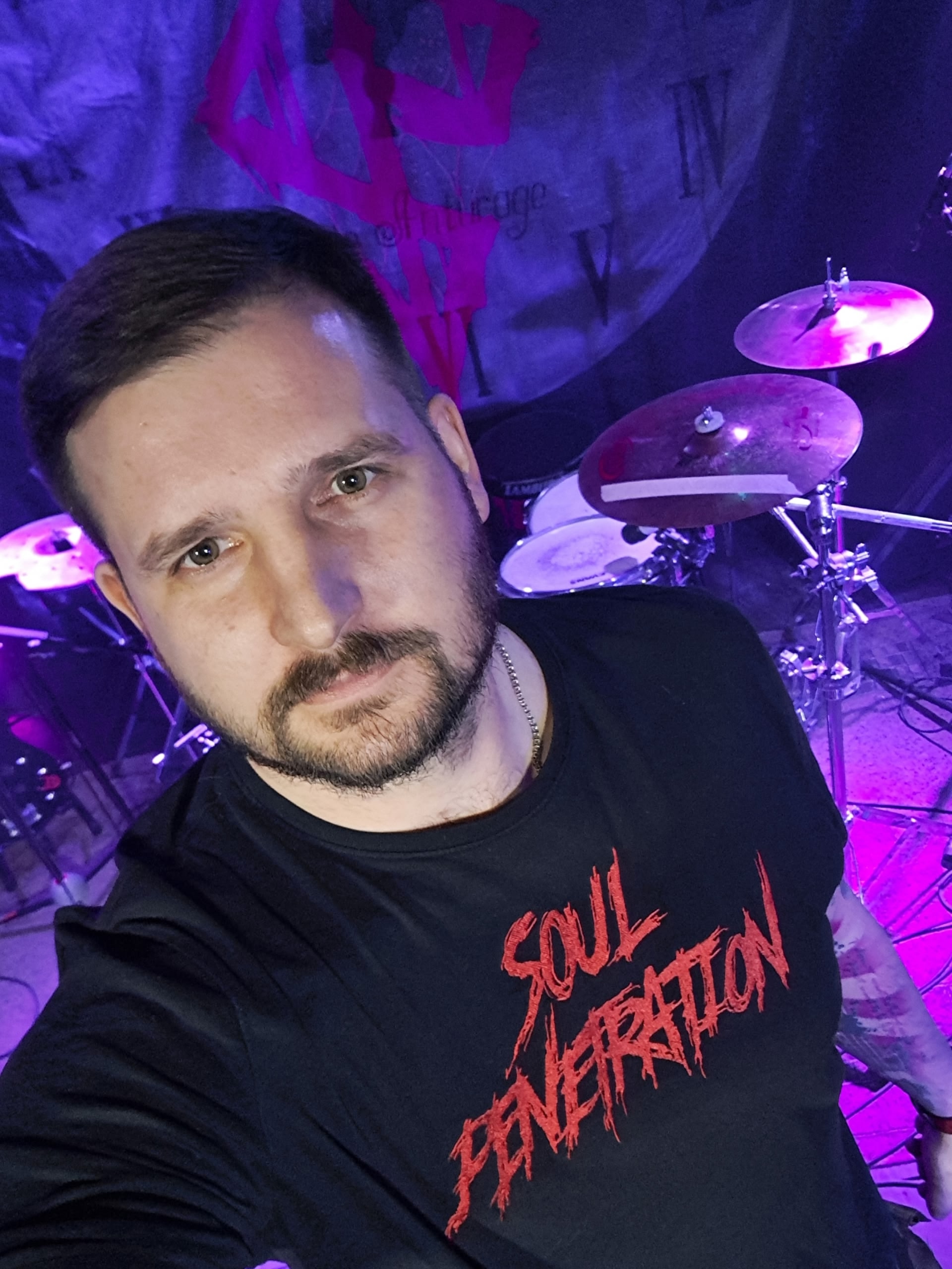 Стала известна дата прощания с Владиславом Надолинским, которого убили в Петрозаводске