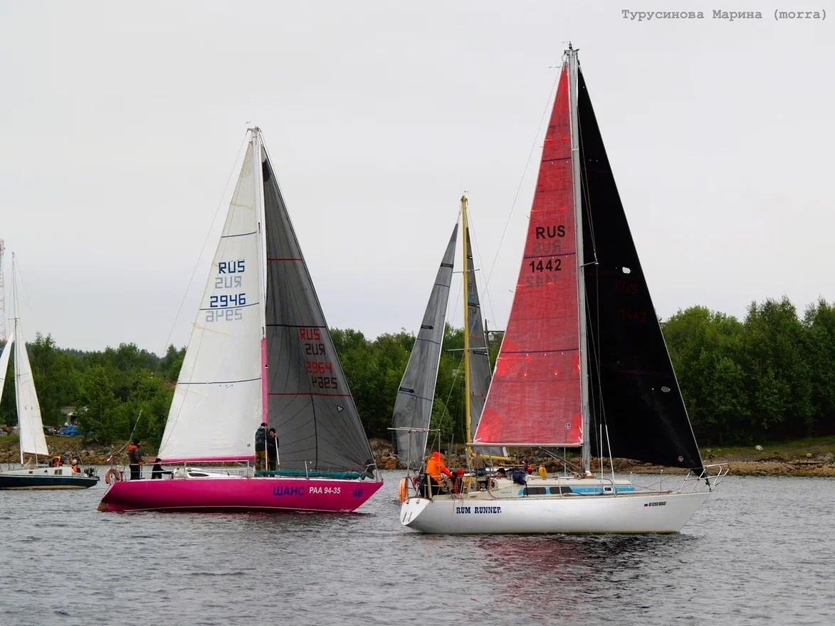 Жителям Лоухи предложили наняться матросами к покорителям ветра