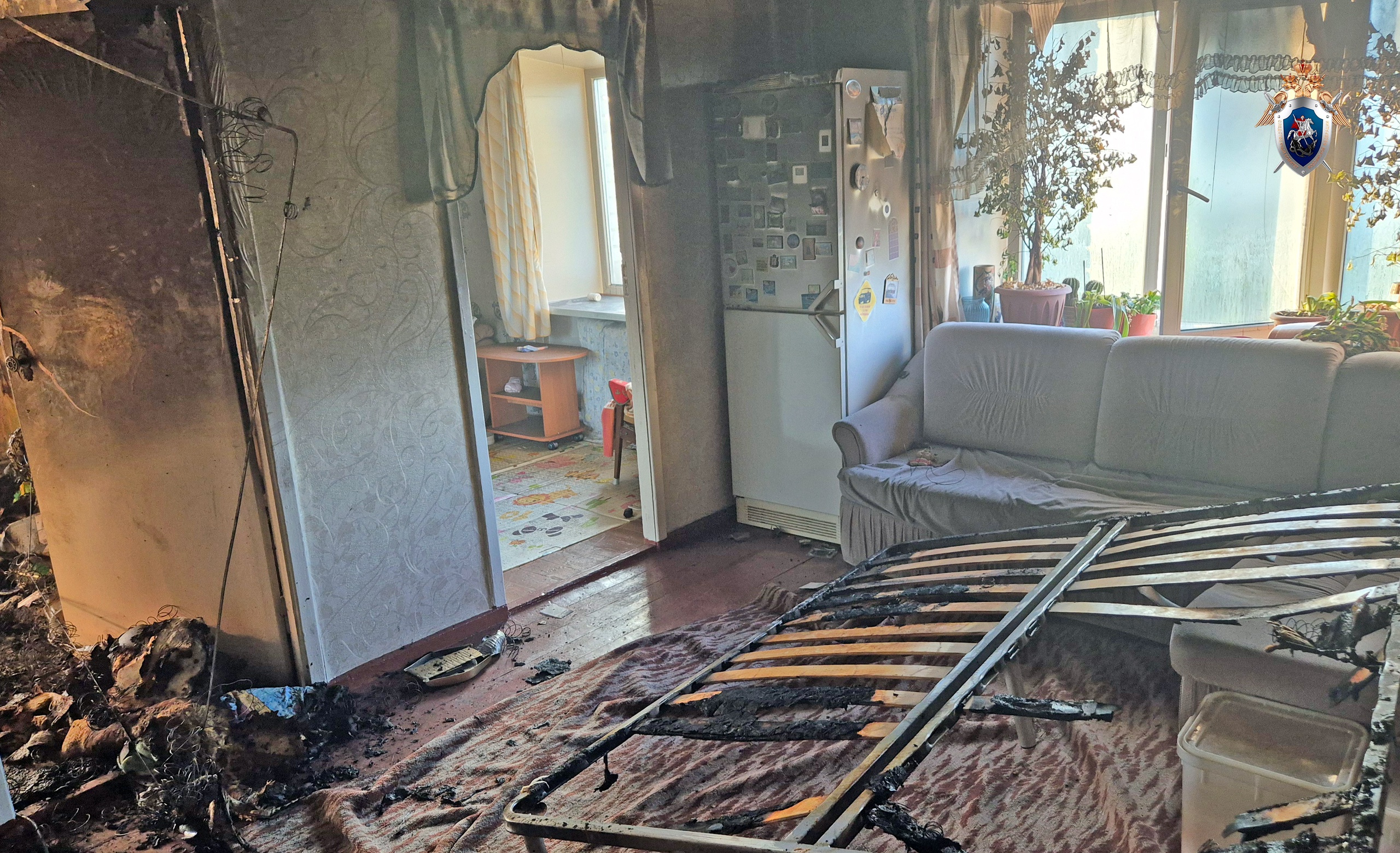 Следователи выясняют обстоятельства гибели пожилой женщины при пожаре в Сегеже