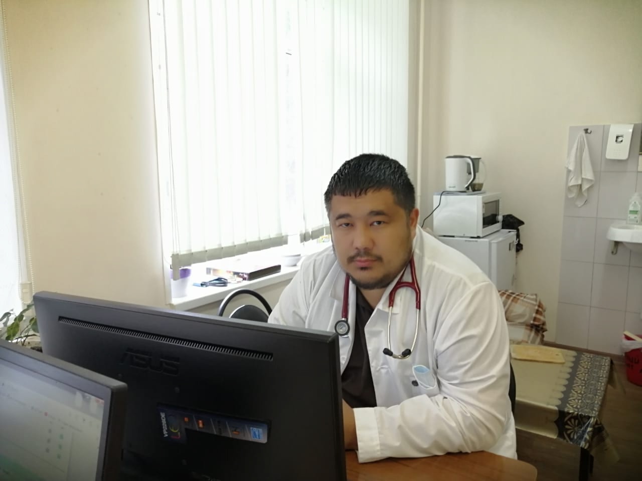 «Я – первый в строю»: врач из Карелии помогал раненым в Мариуполе