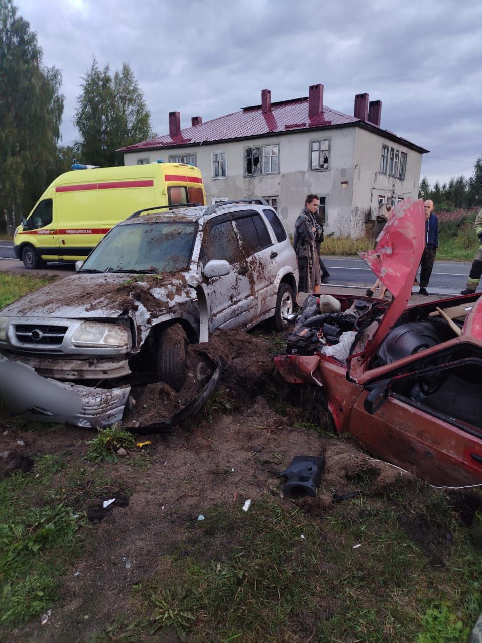 Двое человек пострадали при ДТП в поселке Карелии