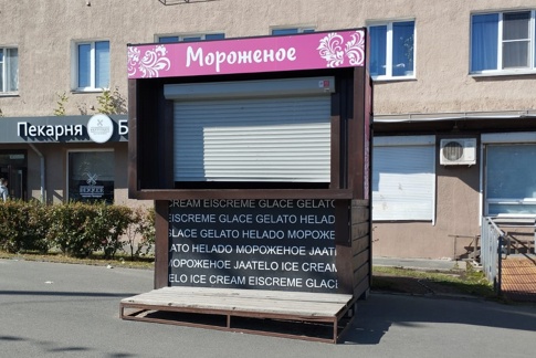 Владельца незаконного ларька в центре Петрозаводска попросили убрать конструкцию