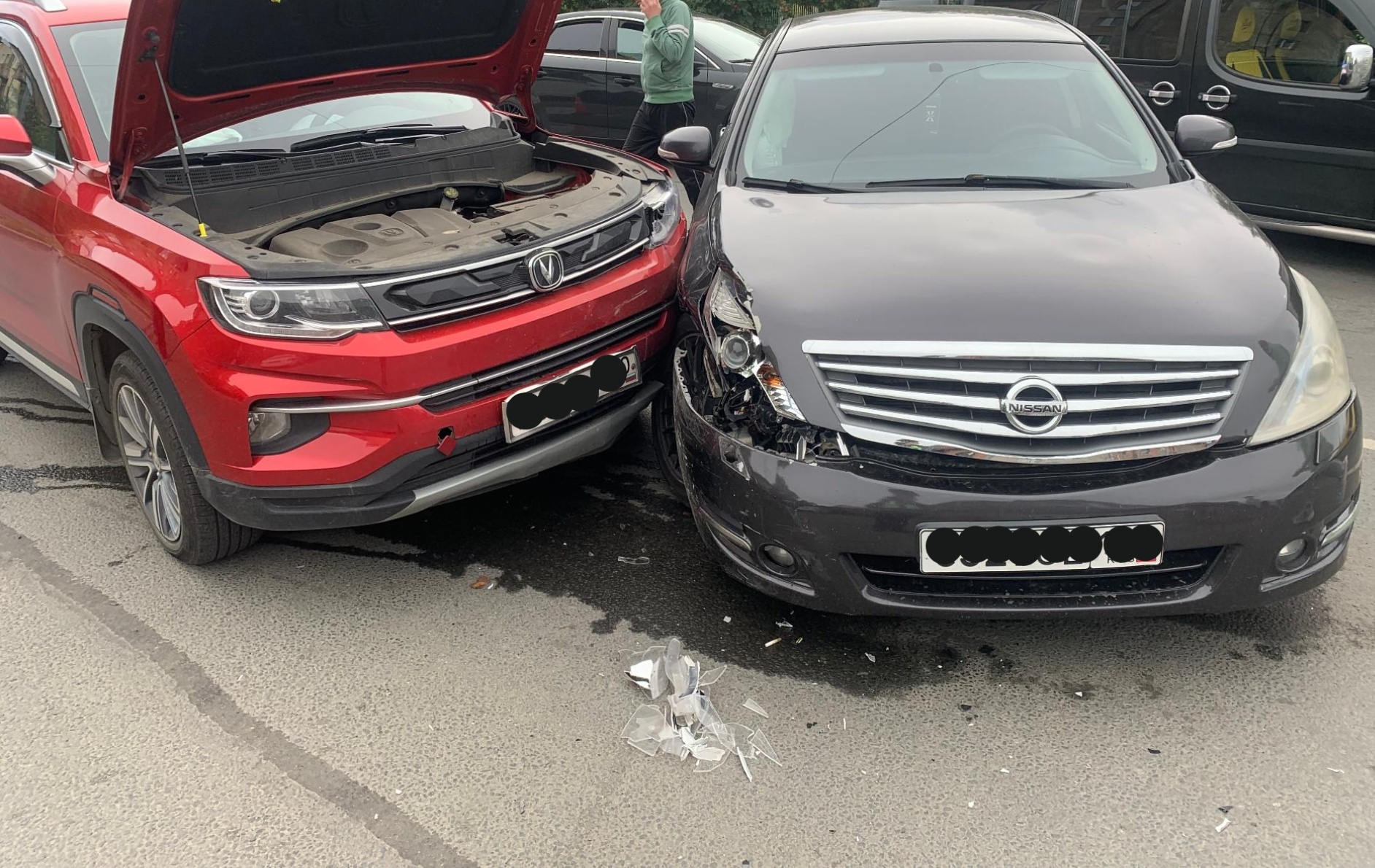 Водитель иномарки пострадал после столкновения с легковушкой в Петрозаводске