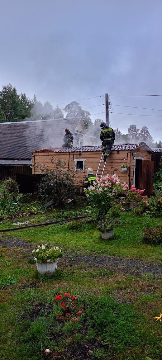 Баня горела в дачном кооперативе под Петрозаводском