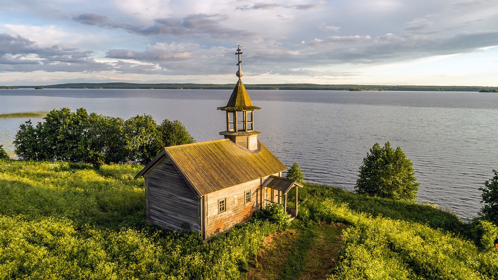 В Заонежье отреставрировали часовню Святого Сампсона