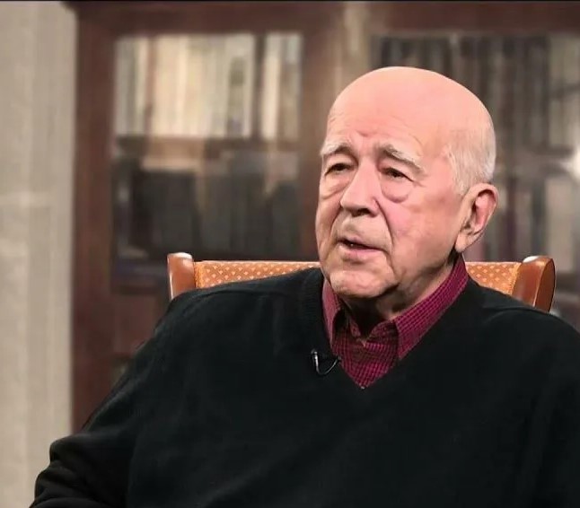 Умер Виталий Коротич — легендарный главред «Огонька» эпохи перестройки