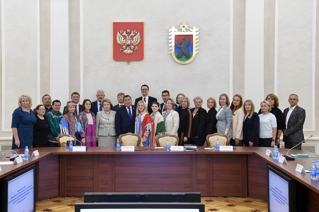 Карелия и Югра обменялись опытом поддержки коренных народов