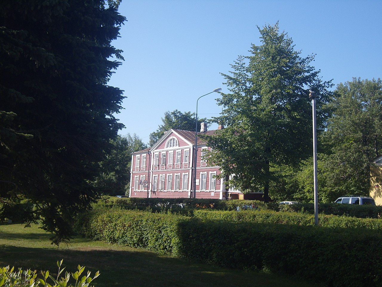 Парковку запретят у Дома горного начальника в Петрозаводске