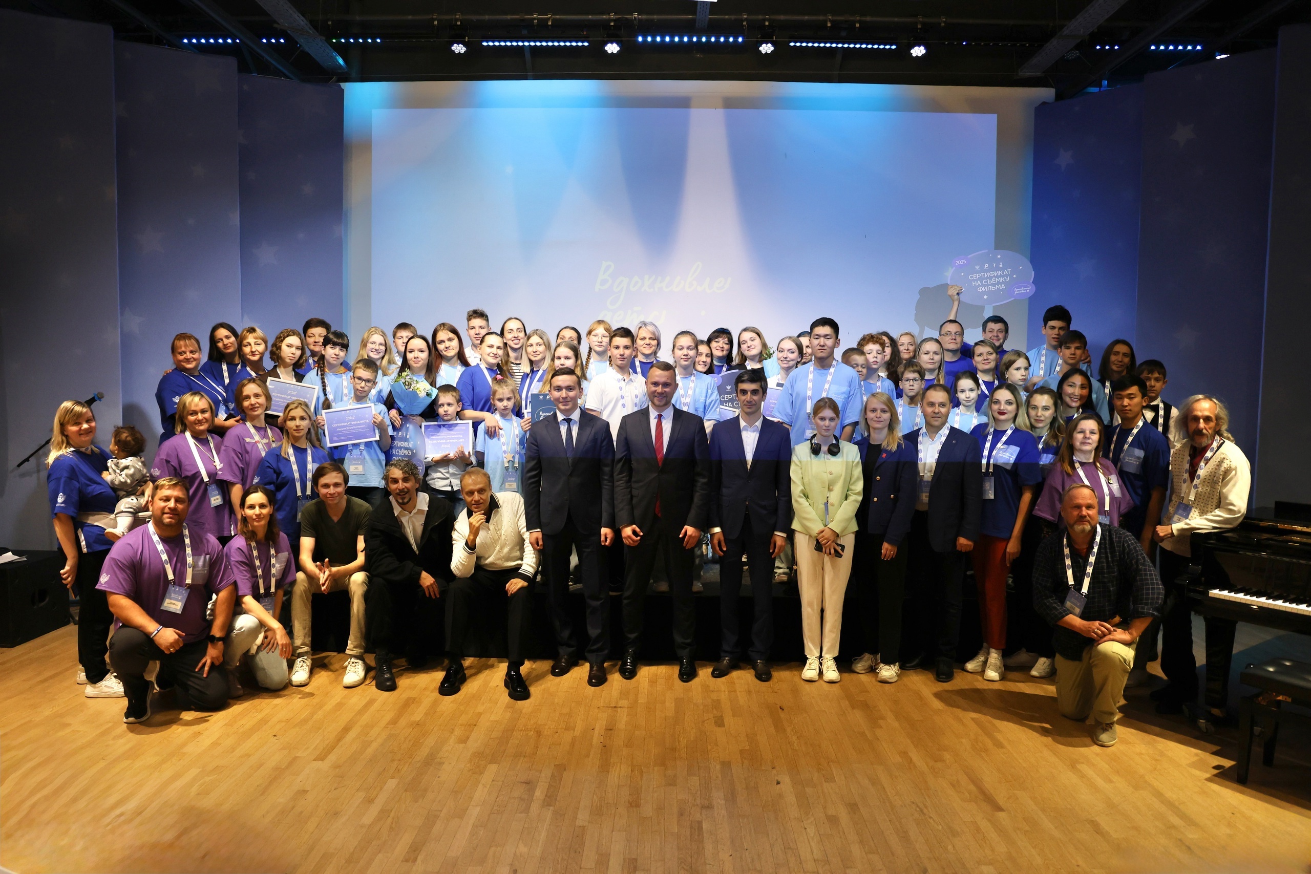 Двое учеников из Петрозаводска стали финалистами Всероссийского конкурса киносценариев