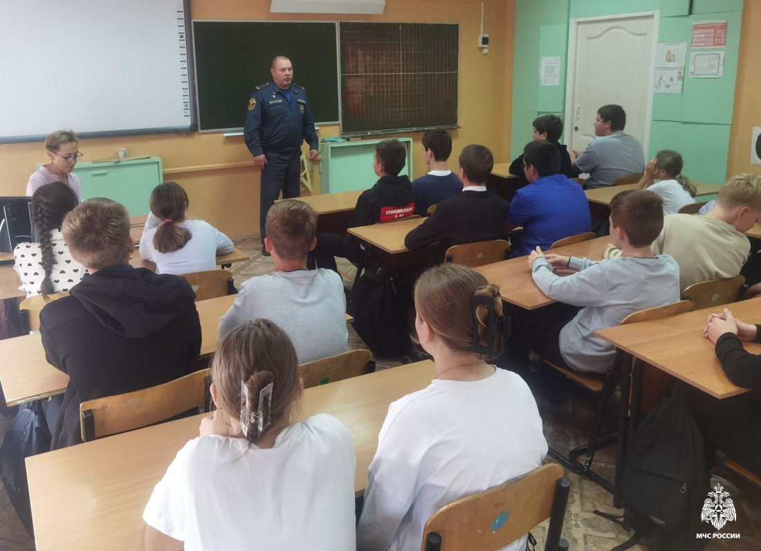 Детям рассказали о правилах поведения при пожаре