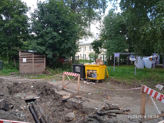 Жители Голиковки ждут окончания ремонта теплотрассы