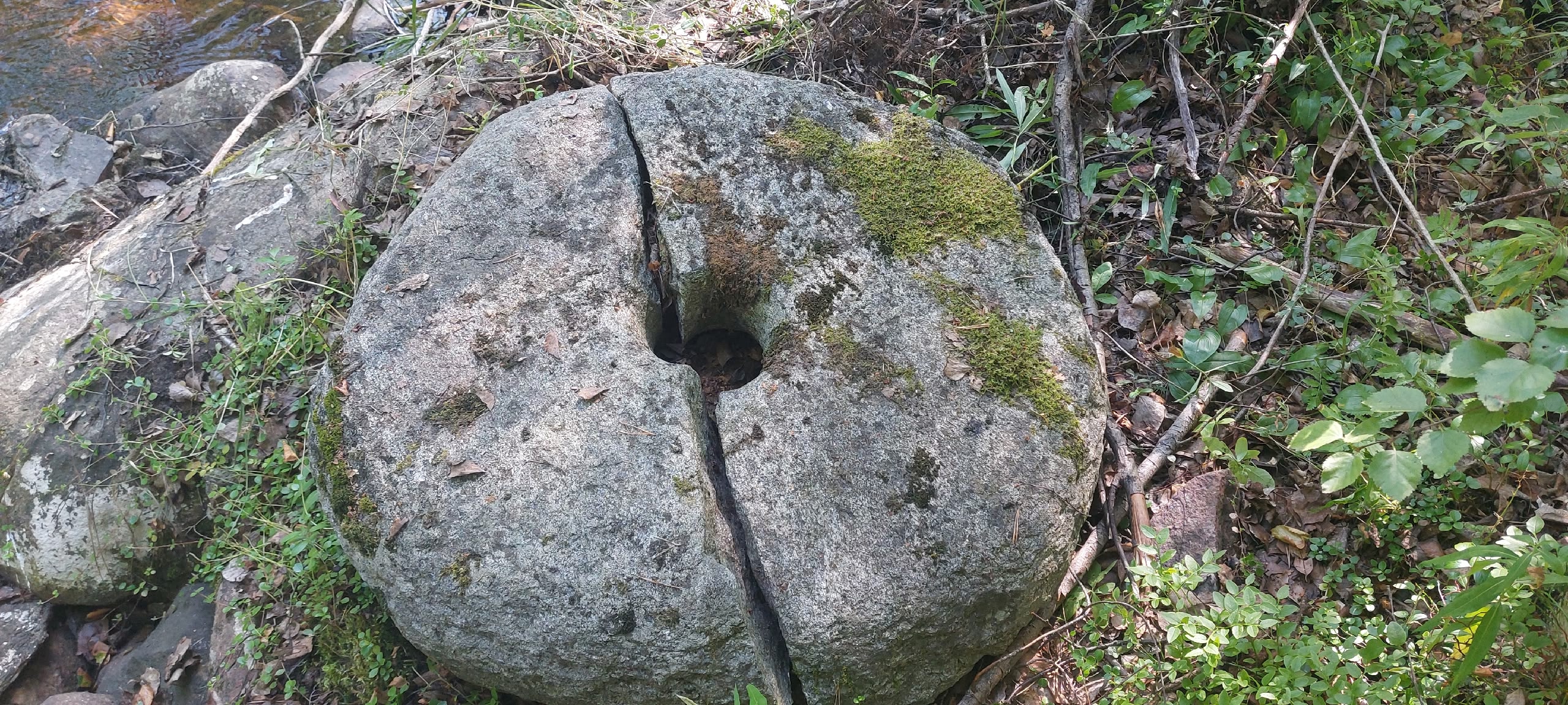 В сети рассказали, как мололи муку в карельской деревне