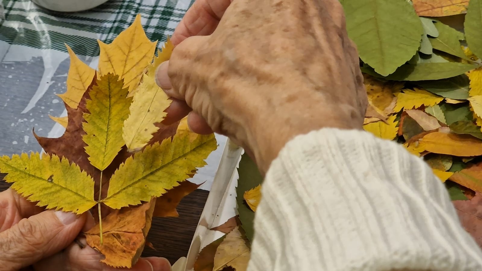 А вдруг их часы остановятся: главные слова нужно говорить сейчас, пока ещё кто-то может их услышать