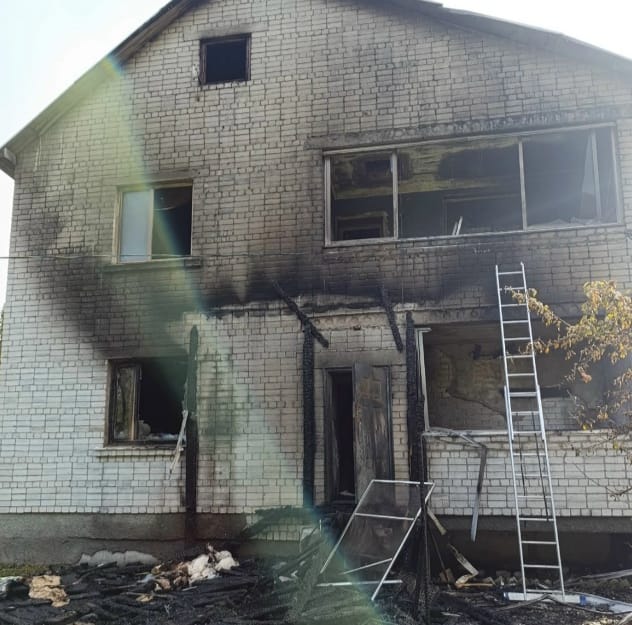 Целая семья осталась без крова: погорельцам в Кааламо срочно требуется помощь