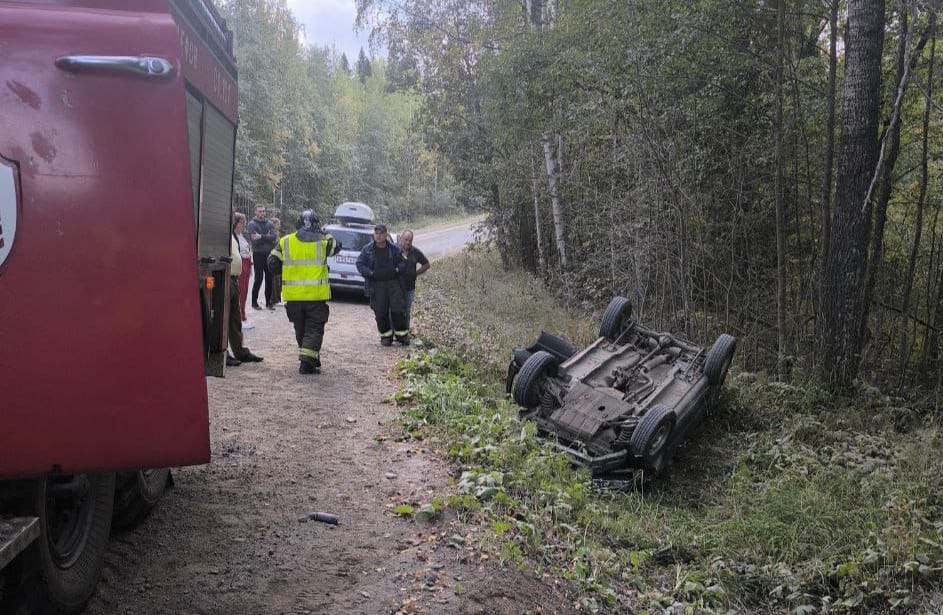 Двое госпитализированы, машины искорежены: под Петрозаводском произошла страшная авария