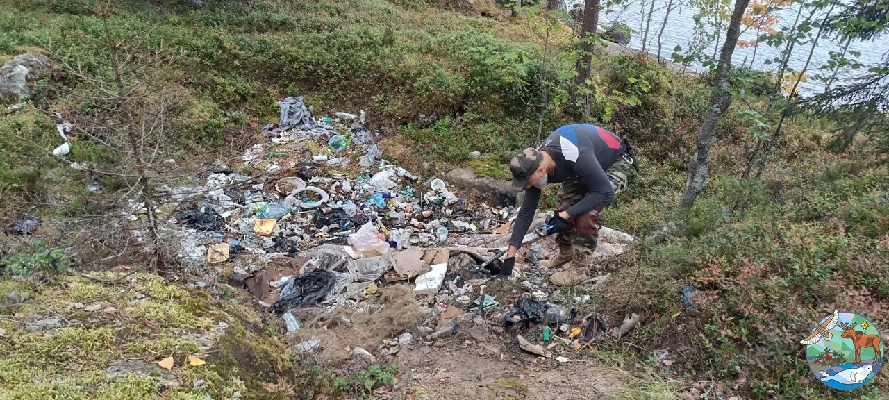 Мусор убрали после туристов в заказнике «Толвоярви»