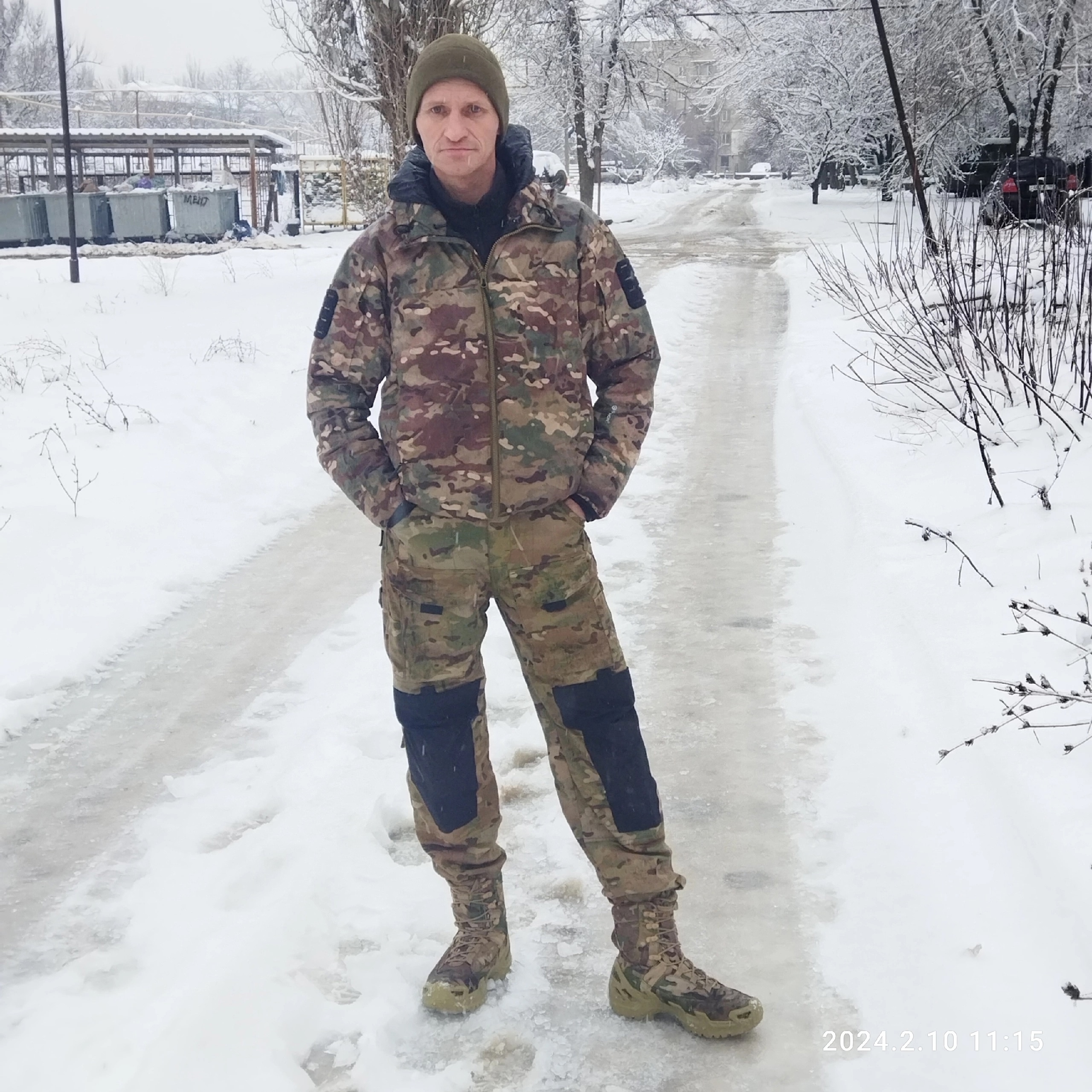 Жители Соломенного простятся с земляком, погибшим на СВО