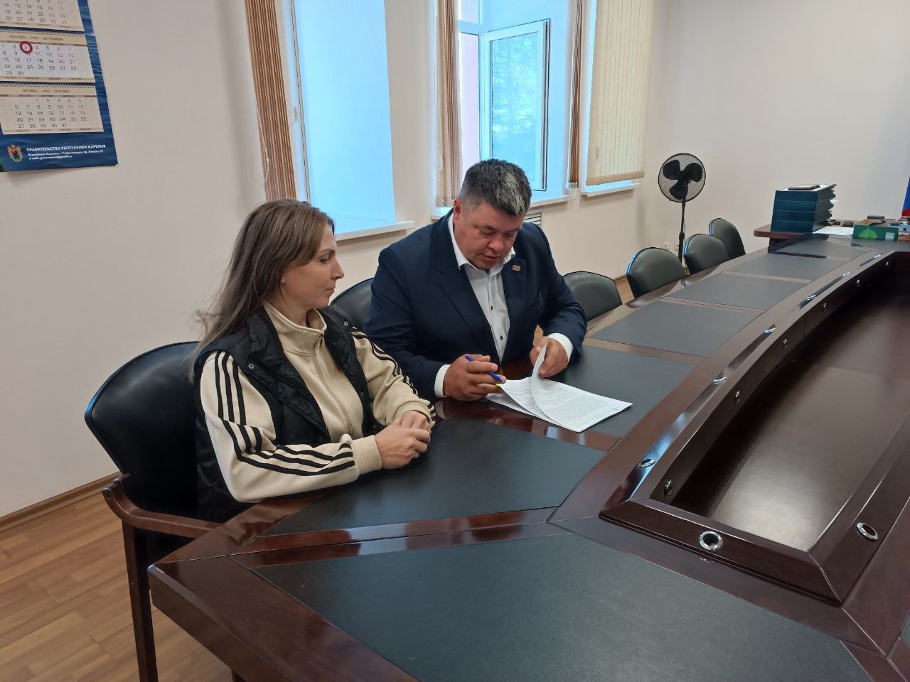 Первая компенсация за аварийное жилье вручена многодетной семье из Кондопоги