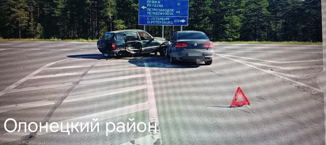 Массовое ДТП с пострадавшим устроил водитель легковушки в Олонецком районе