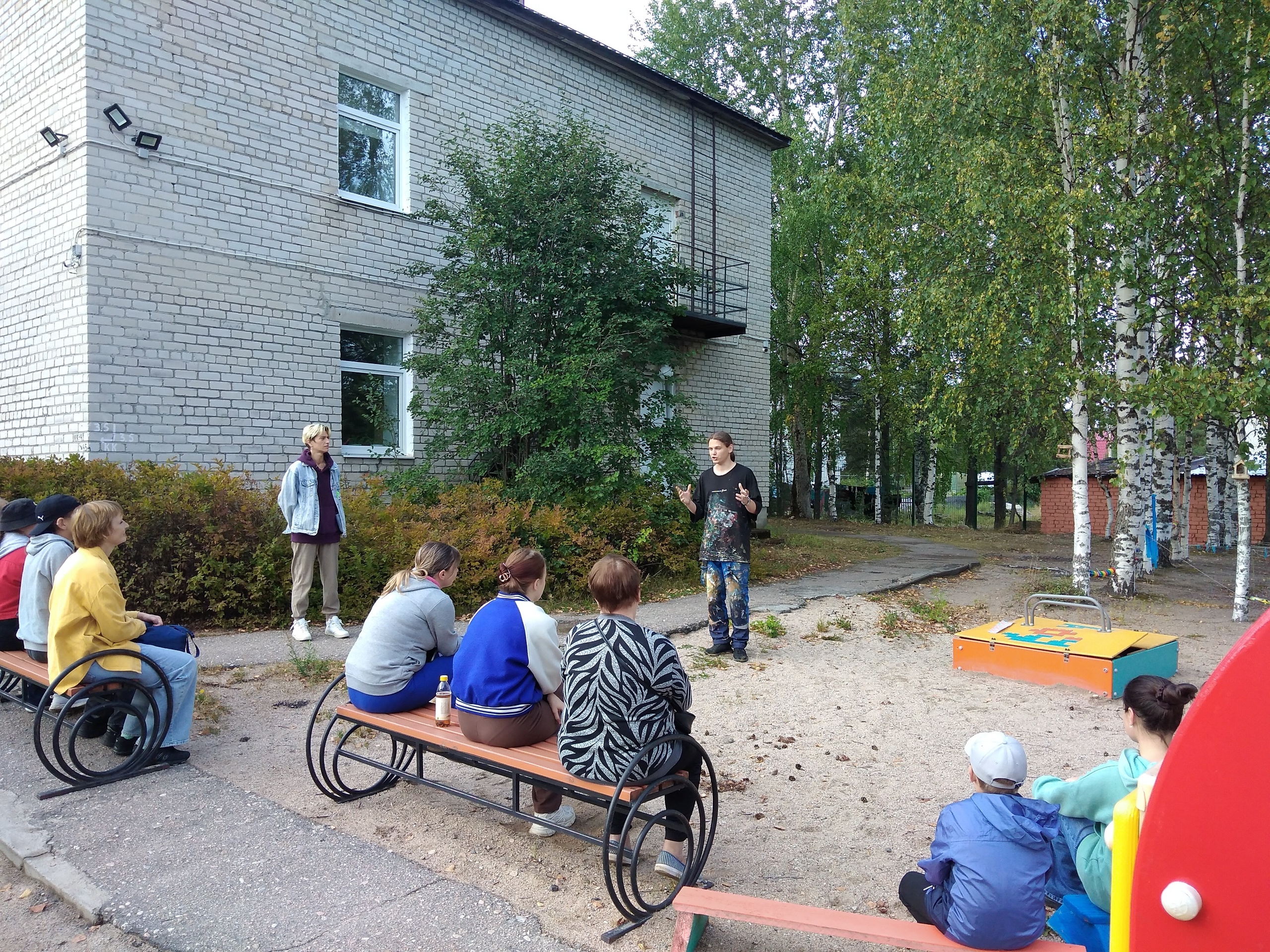 Два здания в Муезерском преобразились благодаря фестивалю «Полоса отвода»